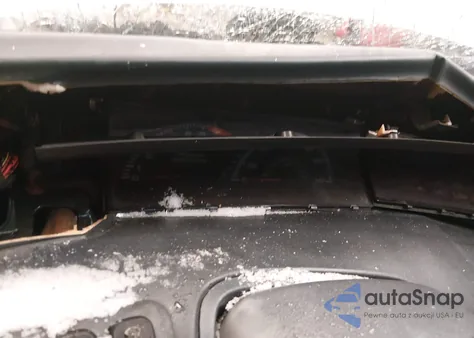 1992 Honda Prelude S z USA, uszkodzony, nr VIN JHMBA8248NC002278